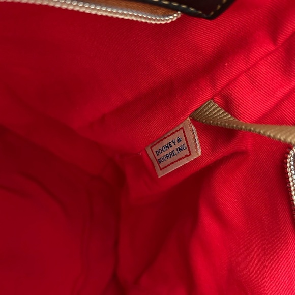 Dooney & Bourke Eva Large Zip Shopper Black and Brown Slouchy Leather Tote - Picture 8 of 11